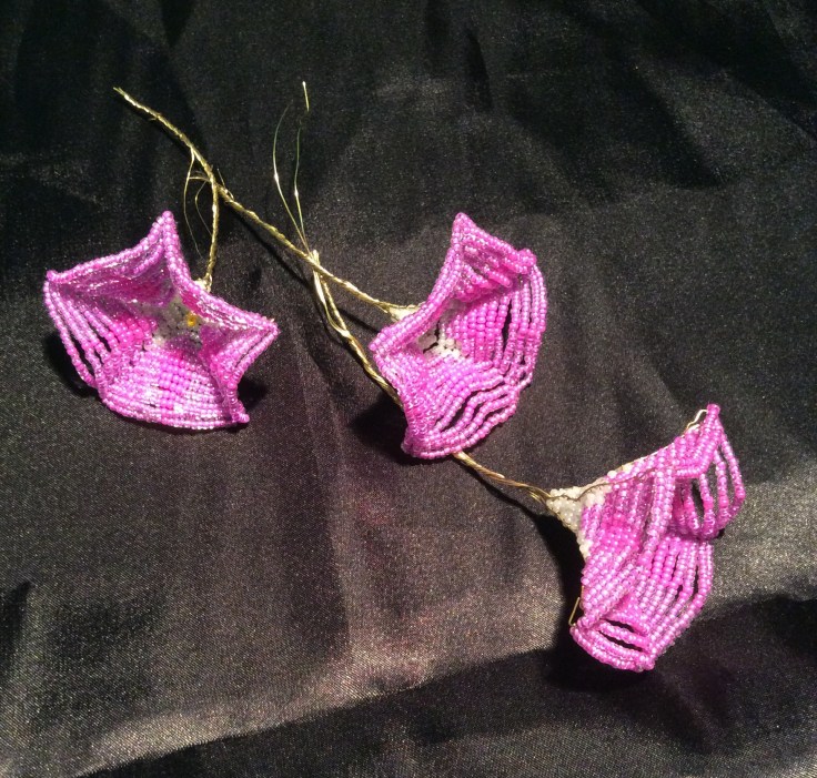 morning-glory-work-in-progress-beadwork-1