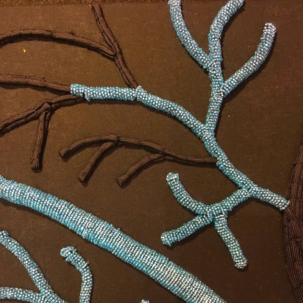 Structural underlayers consist or ropes and fabric